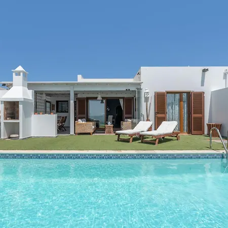 Buganvillas Villa Playa Blanca