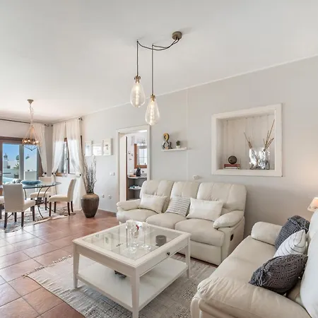 Buganvillas Βίλα