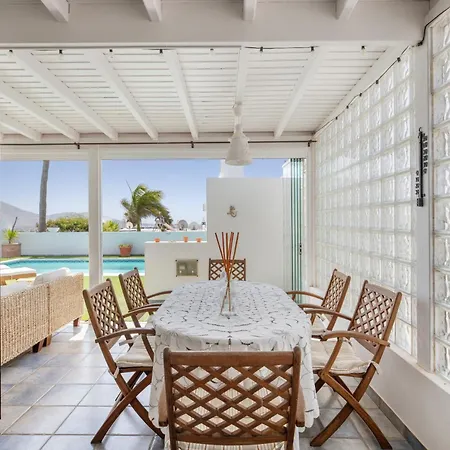Βίλα Buganvillas